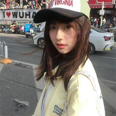 身份流亡